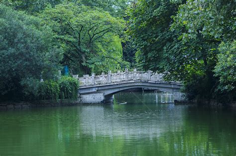 小桥流水图片