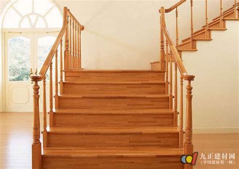 木楼梯怎么选择 实木楼梯施工工艺 - 行业资讯 - 九正楼梯网