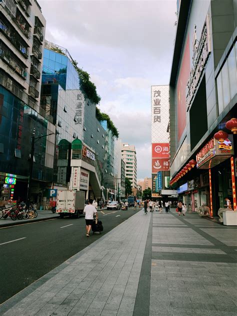 深圳这28条街道，每一条都值得去走一走！(组图)_深圳绿色光明网