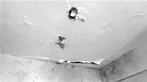 天花板漏水怎么办,天花板漏水有什么简单补救方法