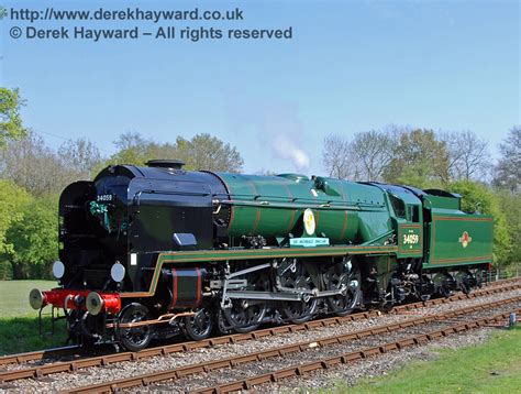 Update on the Overhaul of steam locomotive 34059 "Sir Archibald ...