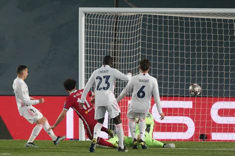 欧冠八分之一决赛首回合 利物浦vs皇家马德里