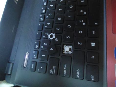 华硕电脑键盘灯光怎么打开