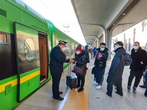 渝厦高铁常益段正式开通运营 湖南步入环省高铁时代 - 要闻 - 湖南在线 - 华声在线