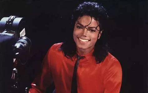 迈克尔·杰克逊歌曲有哪些(迈克杰克逊经典十大歌曲)_知秀网