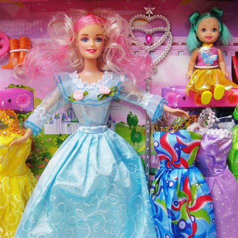 洋芭比娃娃套装大礼盒公主婚纱儿童女孩玩具过家家换装生日礼物布-爱尚玩具专营店-爱奇艺商城
