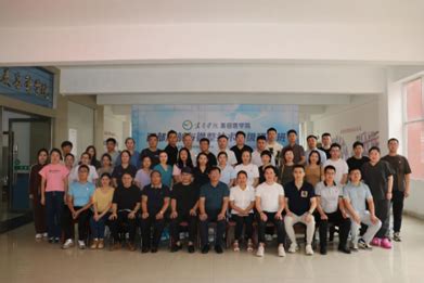 宜春学院美容医学院继续教育首期班 暨全国学术巡讲在上海启动