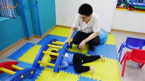 广州语言训练学校-广州自闭症-语言发育迟缓康复训练机构