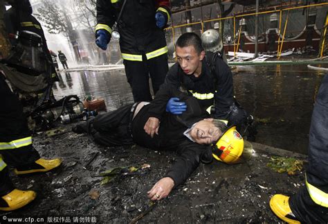 上海高楼大火已扑灭 百余居民被疏散_视频中国_中国网