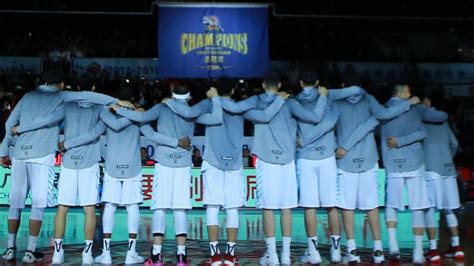 新疆队获2016—17赛季CBA总冠军