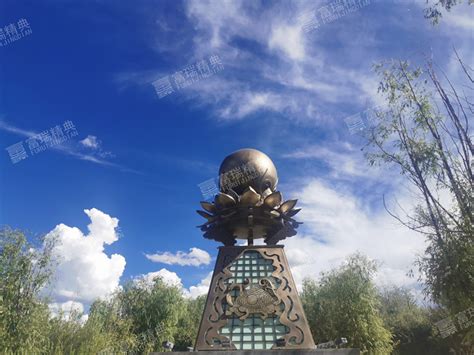 西藏日喀则城市入口锻铜雕塑-锻铜雕塑-重庆雕塑厂,铜雕塑,不锈钢雕塑,玻璃钢雕塑，定制铜佛像厂家-富瑞精典景观雕塑