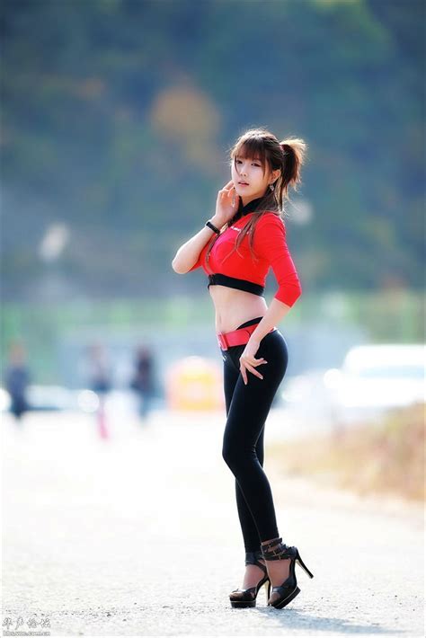 韩国美女车模---黄美姬（61p） - 美女贴图 - 华声论坛