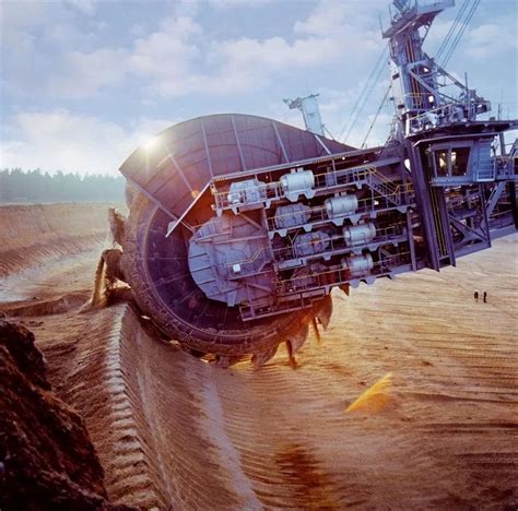 把地球挖穿要多久 - 地质科普 - 河北地矿建设工程集团有限责任公司