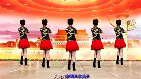 48步广场舞《五星红旗迎风飘扬》经典红歌新舞蹈，好听好看好学！_腾讯视频