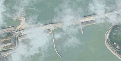 三峡大坝被传已变形将溃堤 中国航天发卫星图澄清_新闻频道_中国青年网