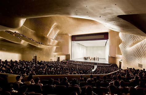 天汉大剧院即将盛大启幕，近百只铁三角话筒设备重磅进驻！