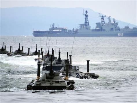 俄罗斯宣布：将与中国伊朗举行海上联合军演_凤凰网视频_凤凰网