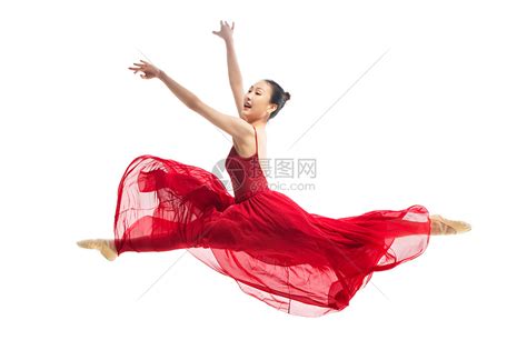 穿红色裙子跳芭蕾舞的青年女人高清图片下载-正版图片507686505-摄图网