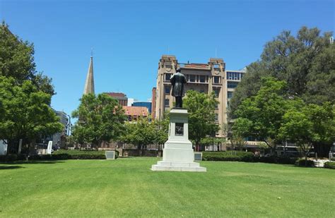 阿德莱德大学校园图片 - 澳大利亚留学网
