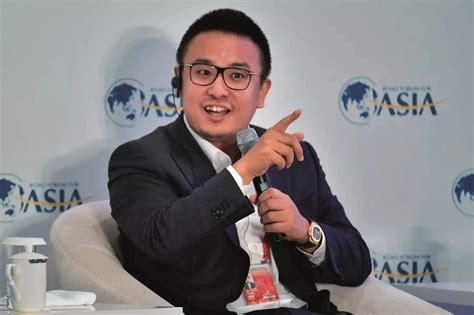 上海大佬张旭豪简介（33岁将公司卖给马云，套现665亿，如今再创传奇） | 人物集