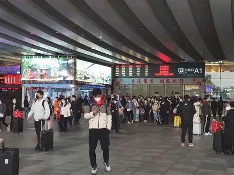 深圳北站在哪可以打出租车？北站打车指南！