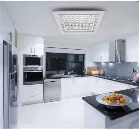 如何选购厨卫灯具 卫生间和厨房用什么灯比较好