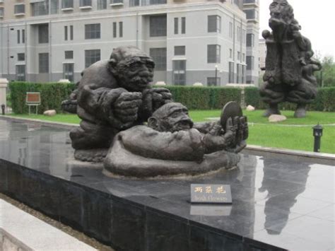 中国当代著名雕塑家孙绍群 作品欣赏_河北翰鼎雕塑集团有限公司