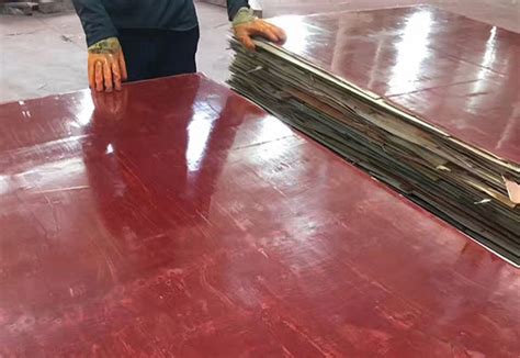 广西建筑模板红模板厂家批发价格-贵港市锐特木业有限公司提供广西建筑模板红模板厂家批发价格的相关介绍、产品、服务、图片、价格