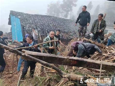 云南鲁甸地震致379人遇难 四因素致伤亡惨重_国内新闻_温州网
