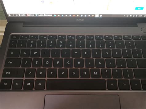 2.4G白色超薄无线键盘 笔记本电脑键盘 剪刀脚巧克力无线迷你键盘-阿里巴巴