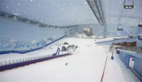上海室内滑雪场（全球最大室内滑雪场）_可可情感网