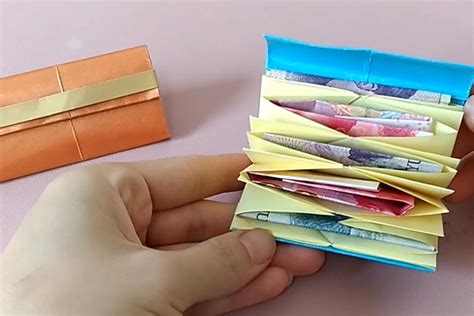 教你折纸漂亮的零钱包，做法简单还是多层的，学会就不用买钱包了