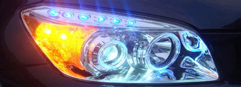 汽车法规中各个灯什么颜色,汽车大灯有几种介绍