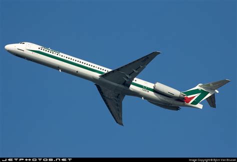 I-DATM | McDonnell Douglas MD-82 | Alitalia | Björn Van Brussel | JetPhotos