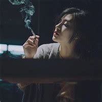 非主流伤感颓废女生头像