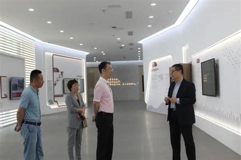 青岛地铁集团副总经理刘富华一行来访-北京大学计算社会科学研究院（青岛）