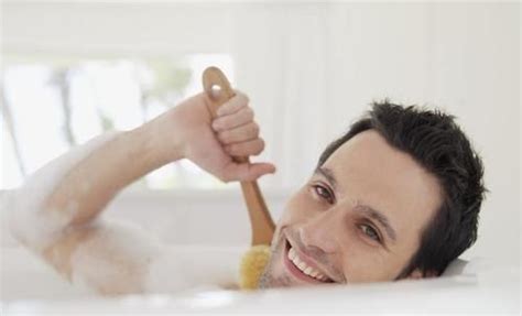 男人洗澡时，不妨多洗洗这个部位，肾脏或许会 高薪|温馨提示|时间|得病|亚硝