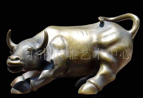 华尔街牛_牛雕塑(图片)-唐县炬峰铜雕工艺品厂