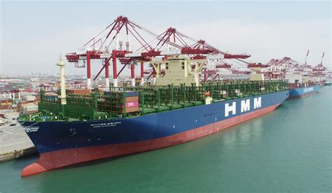 “船王”来了！全球最大集装箱班轮首航山东港口