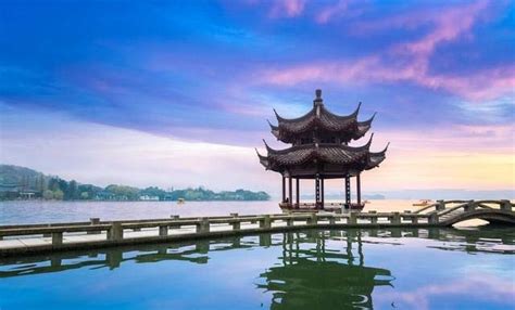 杭州自助旅游去哪里好玩？杭州最适合穷游的10个景区_巴拉排行榜