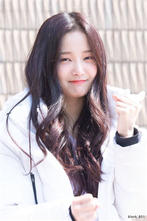 幽灵李妍熙图片
