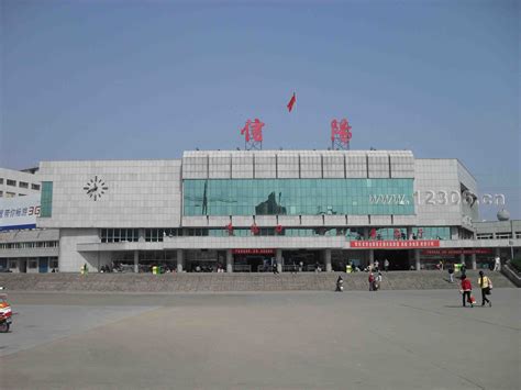 好消息！信阳火车站改扩建后，明日正式开通运营-大河新闻