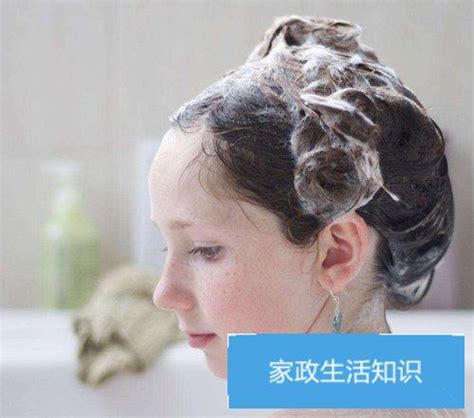 浴室头发素材-浴室头发图片-浴室头发素材图片下载-觅知网