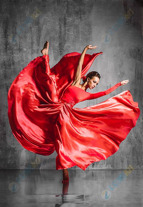 优雅红色长裙美丽舞蹈女子高清图片下载-找素材