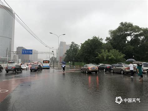 直击北京暴雨：永定河水流湍急有简易房屋被冲进河流_高清1080P在线观看平台_腾讯视频