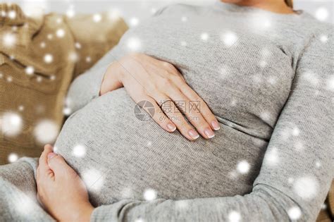怀孕,母亲,人期望的孕妇大腹便便高清图片下载-正版图片300595891-摄图网