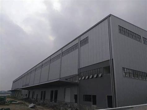 大型厂房钢结构-山东鲁锋金属结构有限公司