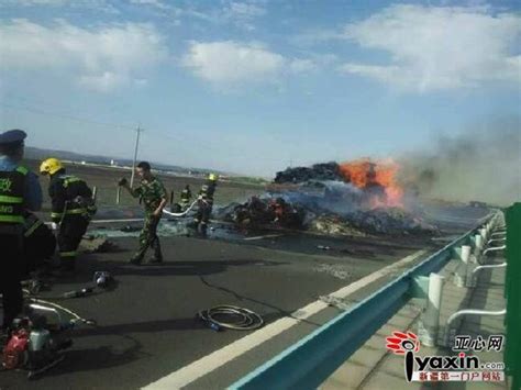 G30线吐鲁番至哈密方向今晨发生一起交通事故致1死2伤|货车|交警_凤凰资讯
