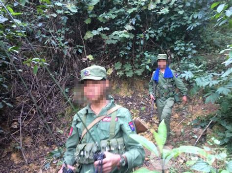 缅甸果敢女兵大量真实照片曝光|缅甸| 女兵_凤凰资讯