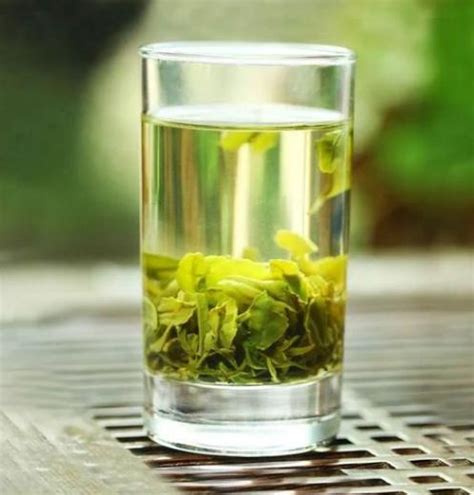苍山雪绿茶的特点与泡法_绿茶的泡法_绿茶说